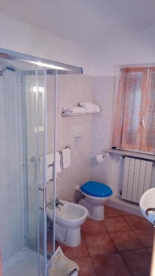 マリーナ・ディ・カッラーラ Nonna Piera Bed & Breakfast エクステリア 写真